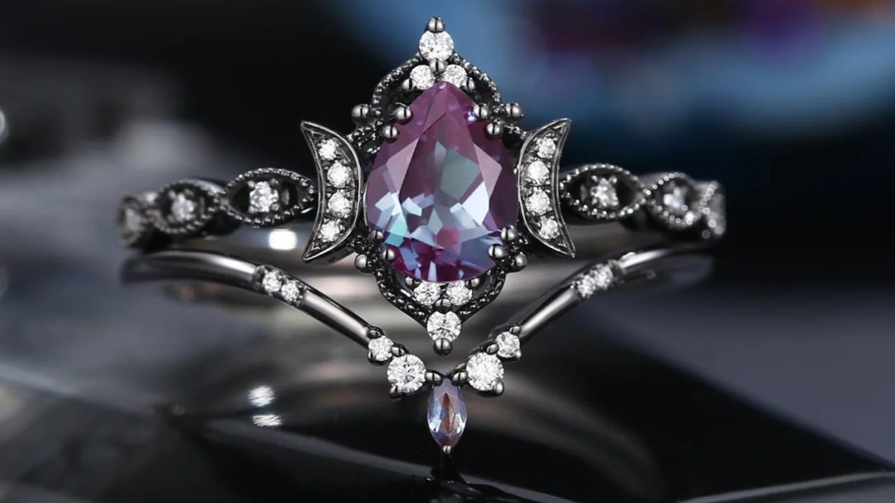 The Essential Criteria for Selecting an Alexandrite Engagement Ring