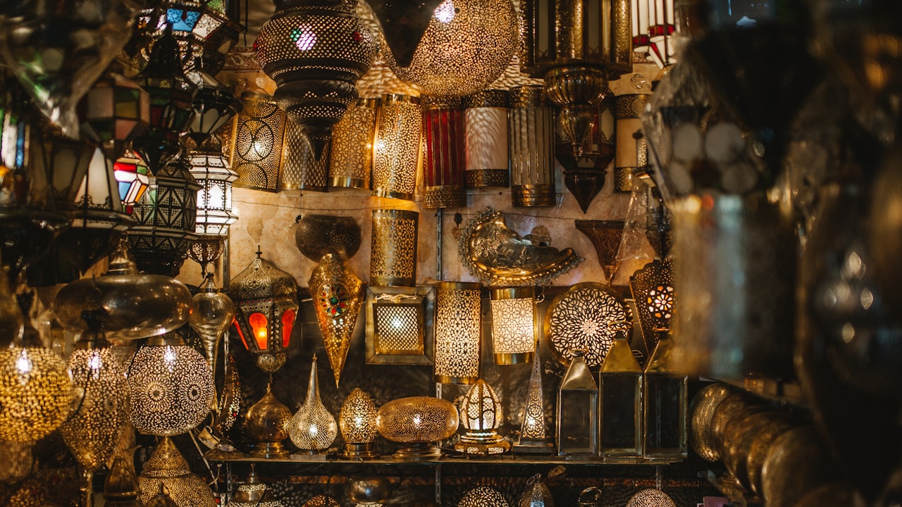 Charging With Both Wired and Wireless Car Chargers?